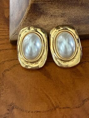 Vintage Gold and Pearl Oval Clip-On Earrings - Women Jewelry